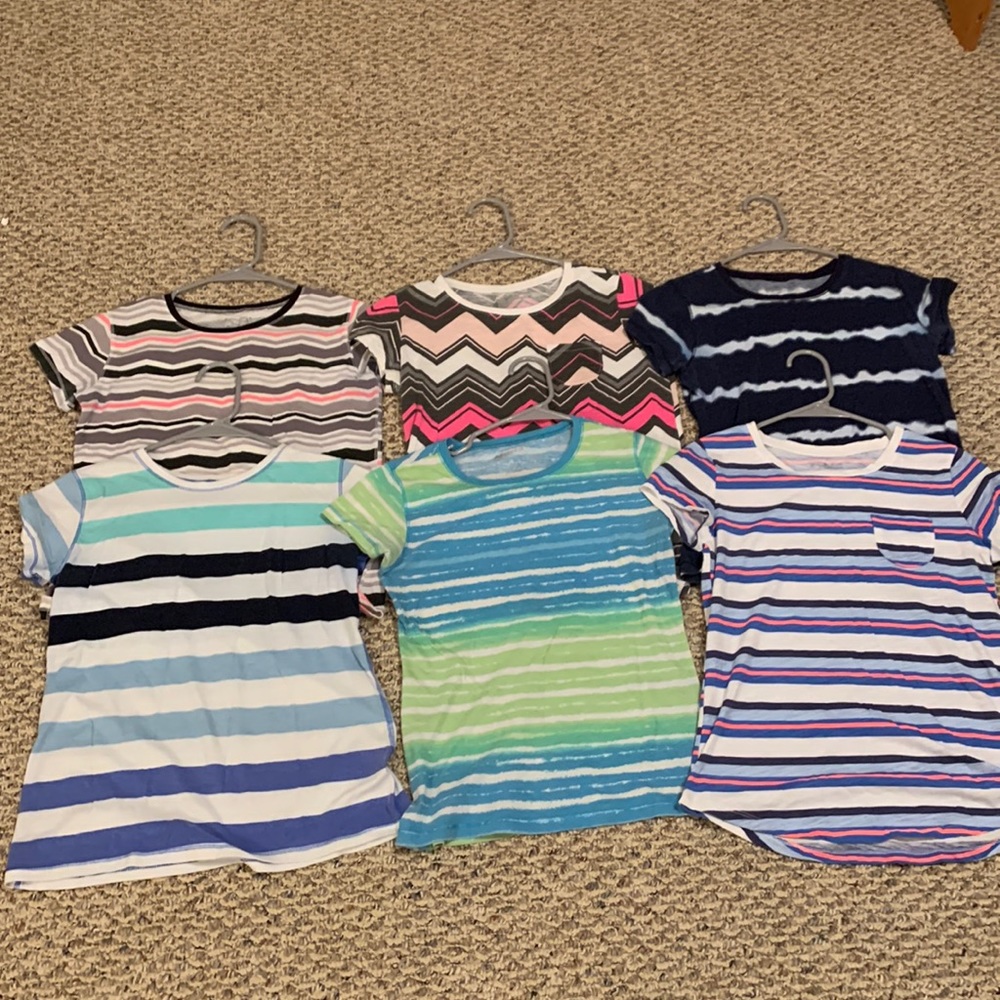 6 Arizona tees size XL 16 Will sell separately if wanted